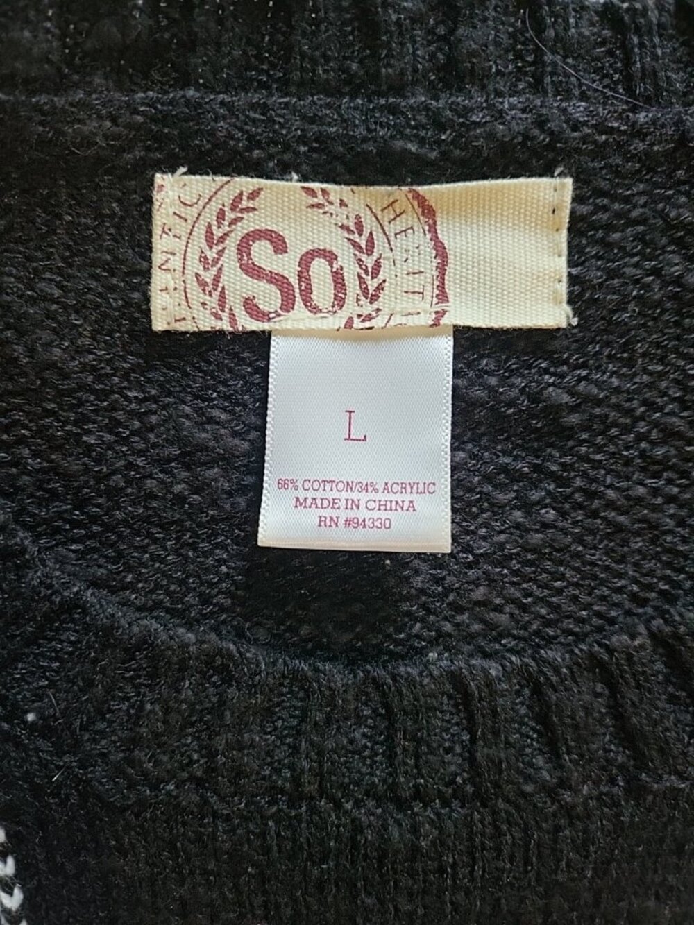 SO Junior Large Buffalo Plaid Sweater Black White Checkered Long Sleeve Knit Top - Picture 9 of 10